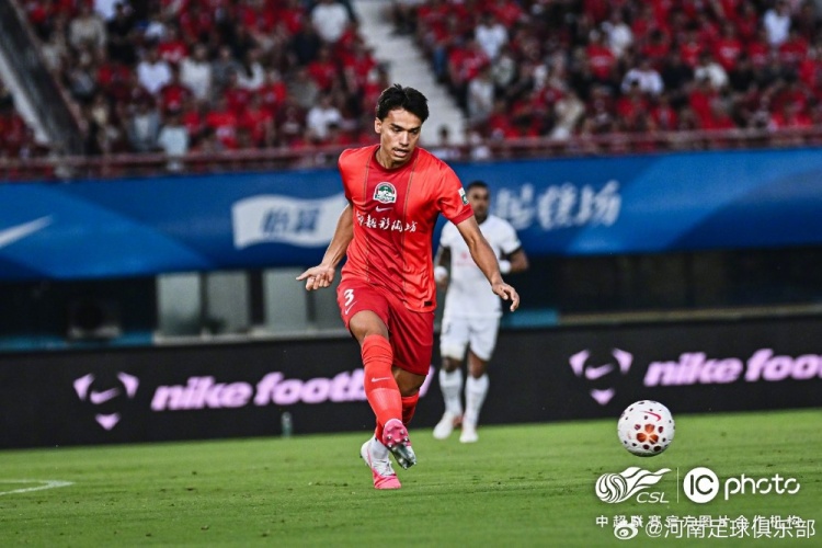 纳萨里奥闪击难救主,海港客场2-1逆转河南 纳萨里奥闪击难救主,海港客场2-1逆转河南